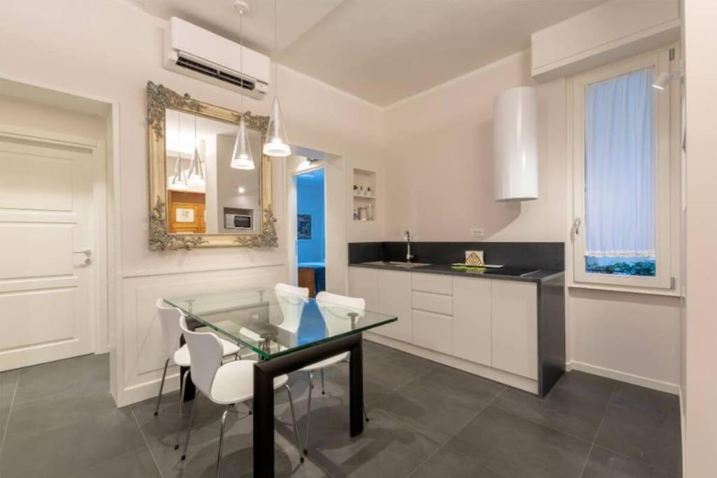 Stylish Four Bedrooms Apartment - Florence Center Ngoại thất bức ảnh